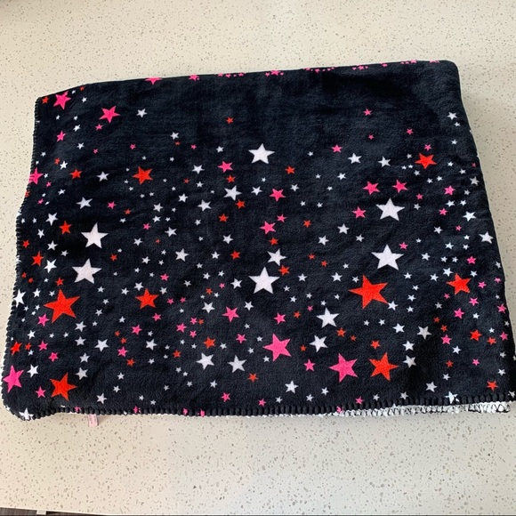 Victoria’s Secret star blanket new without tags Sherpa - Picture 3 of 11